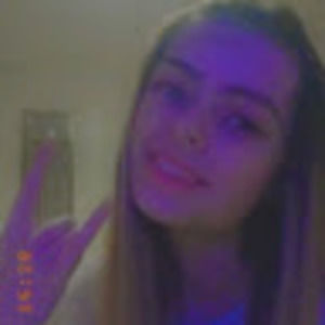 Meet your Posher, Holly m